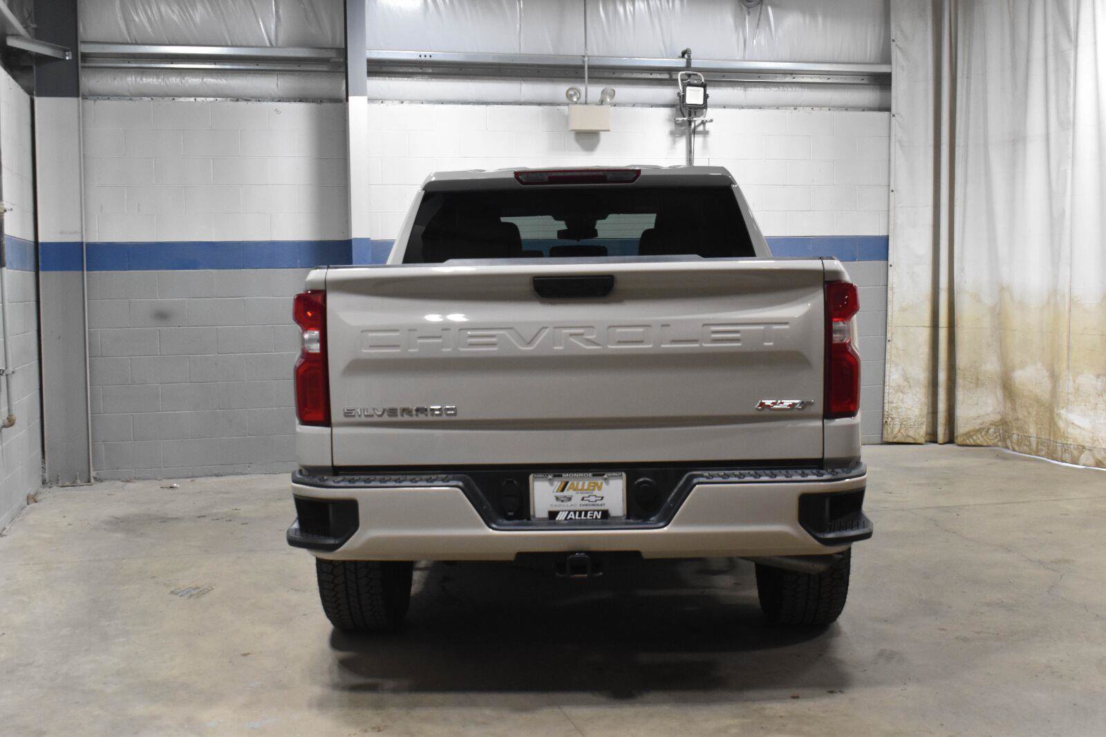 Used 2026 Chevrolet Silverado 1500 RST w/ RST Select Package AWD/4WD image 23