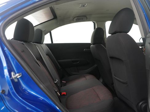 Used 2019 Chevrolet Sonic LT w/ Convenience Package image 12