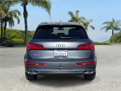 Used 2020 Audi SQ5 Premium w/ Convenience Package image 5