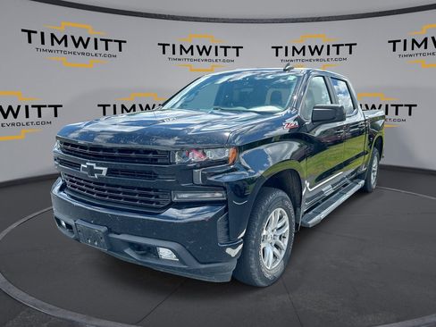 Used 2021 Chevrolet Silverado 1500 RST image 1