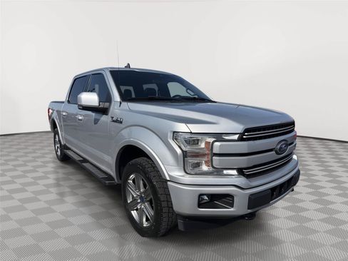 Used 2019 Ford F150 Lariat w/ Equipment Group 502A Luxury AWD/4WD image 3