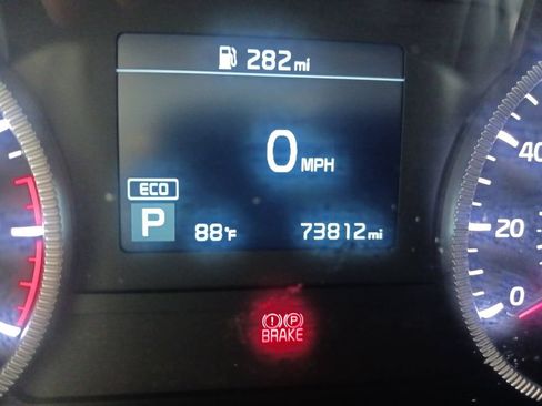 Used 2021 Kia Telluride S FWD image 19