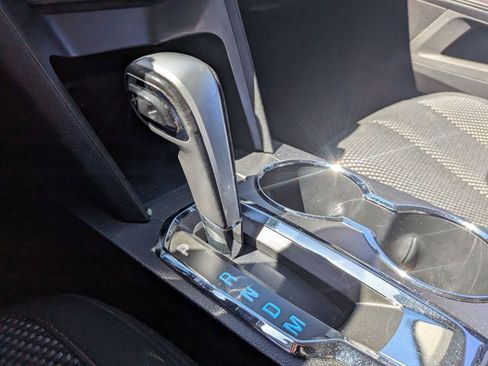 Used 2012 Chevrolet Equinox LT w/ Driver Convenience Package image 11