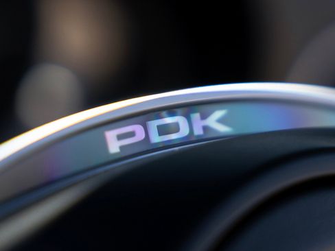 Used 2011 Porsche 911 Turbo S image 23