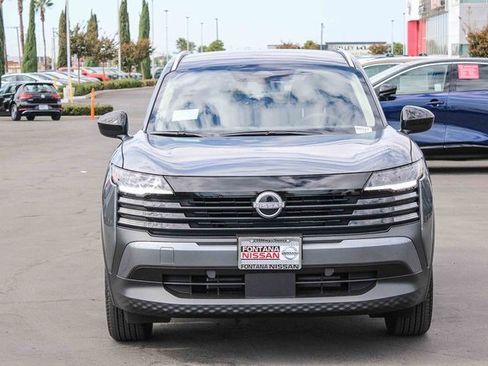 New 2026 Nissan Kicks SV image 2