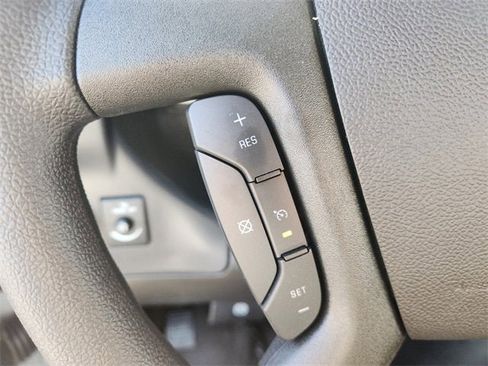 New 2025 Chevrolet Express 2500 w/ Driver Convenience Package image 17