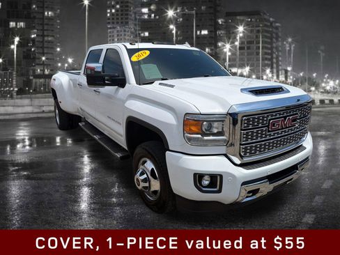 Used 2019 GMC Sierra 3500 Denali w/ Duramax Plus Package AWD/4WD image 8