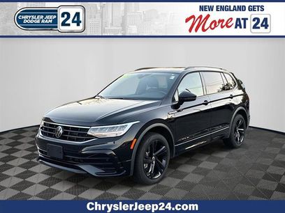 Used 2024 Volkswagen Tiguan SE R-Line