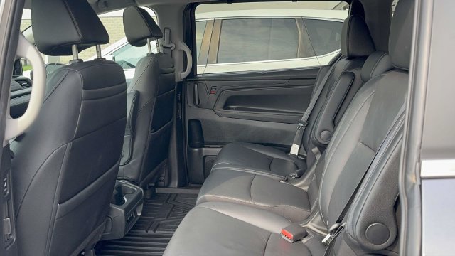 Used 2023 Honda Odyssey Touring image 46