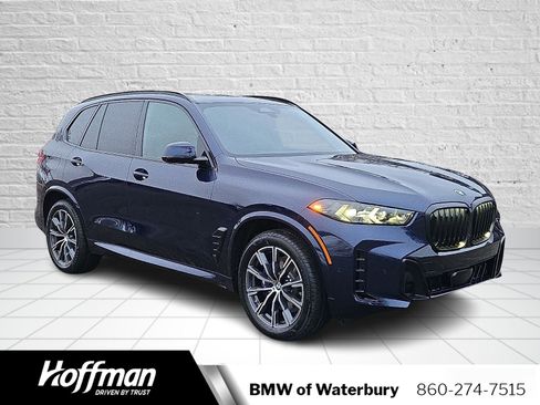 New 2026 BMW X5 xDrive40i w/ M Sport Package AWD/4WD image 1