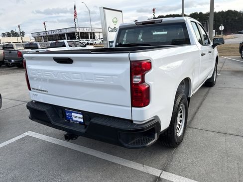 Used 2023 Chevrolet Silverado 1500 W/T w/ Trailering Package image 6