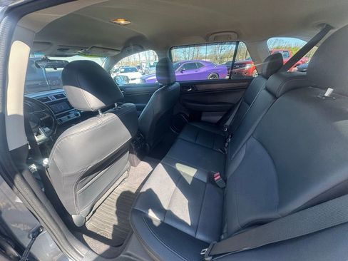 Used 2016 Subaru Outback 2.5i Limited image 25