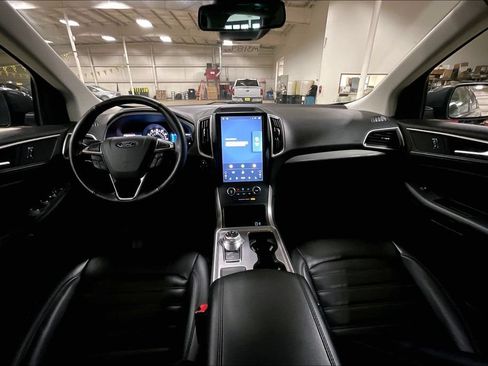 Certified 2024 Ford Edge SEL AWD/4WD image 14