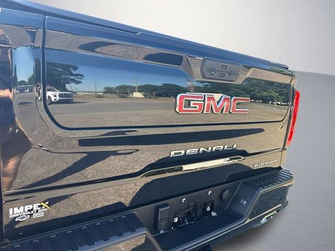 Used 2023 GMC Sierra 1500 Denali w/ Denali Reserve Package RWD image 35