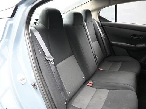 Used 2024 Nissan Sentra SV image 14