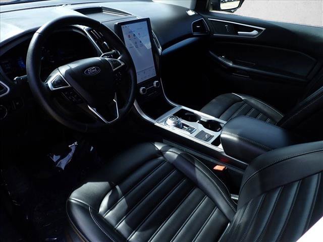 Used 2024 Ford Edge SEL AWD/4WD image 11