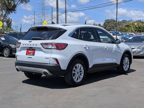 Used 2020 Ford Escape SE AWD/4WD image 9