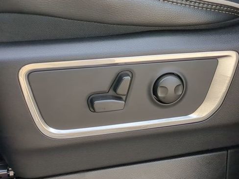 Used 2026 RAM 1500 Laramie w/ Sport Appearance Package image 22