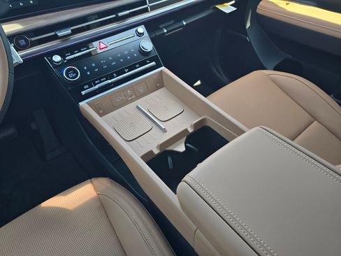 New 2026 Hyundai Santa Fe Calligraphy FWD image 17