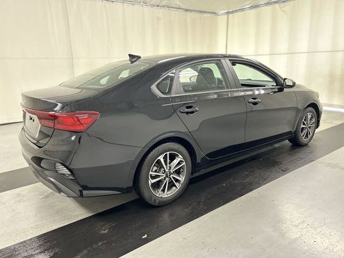 Certified 2023 Kia Forte LXS FWD image 2