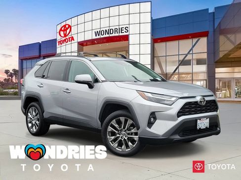 Used 2022 Toyota RAV4 XLE Premium FWD image 1
