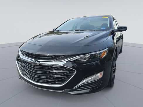 Used 2025 Chevrolet Malibu RS image 5
