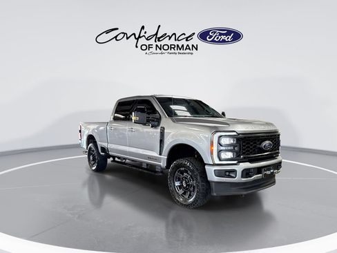 Used 2024 Ford F250 Lariat w/ Lariat Ultimate Package AWD/4WD image 11