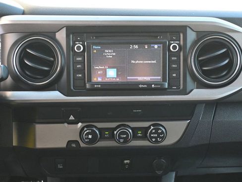 Used 2019 Toyota Tacoma SR5 image 10