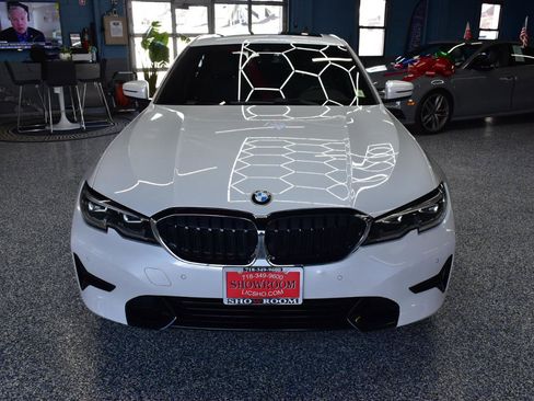 Used 2021 BMW 330i xDrive Sedan w/ Convenience Package image 12