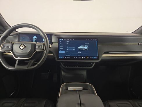 Used 2025 Rivian R1S Adventure AWD/4WD image 27