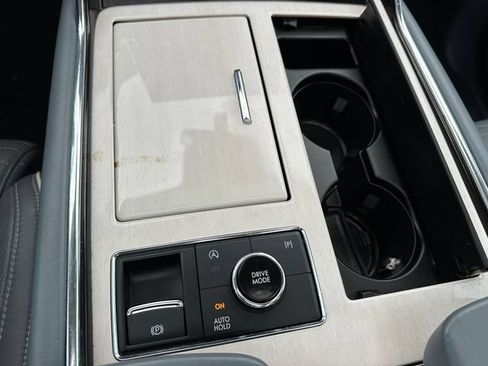 Used 2023 Lincoln Navigator L Black Label AWD/4WD image 33