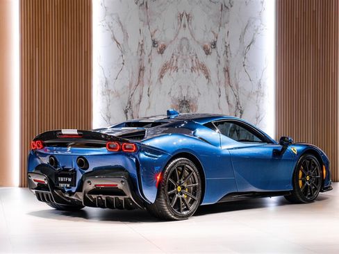Used 2021 Ferrari SF90 Stradale AWD/4WD image 4