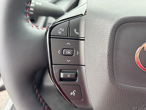 New 2026 Toyota Prius Plug-In Hybrid image 23