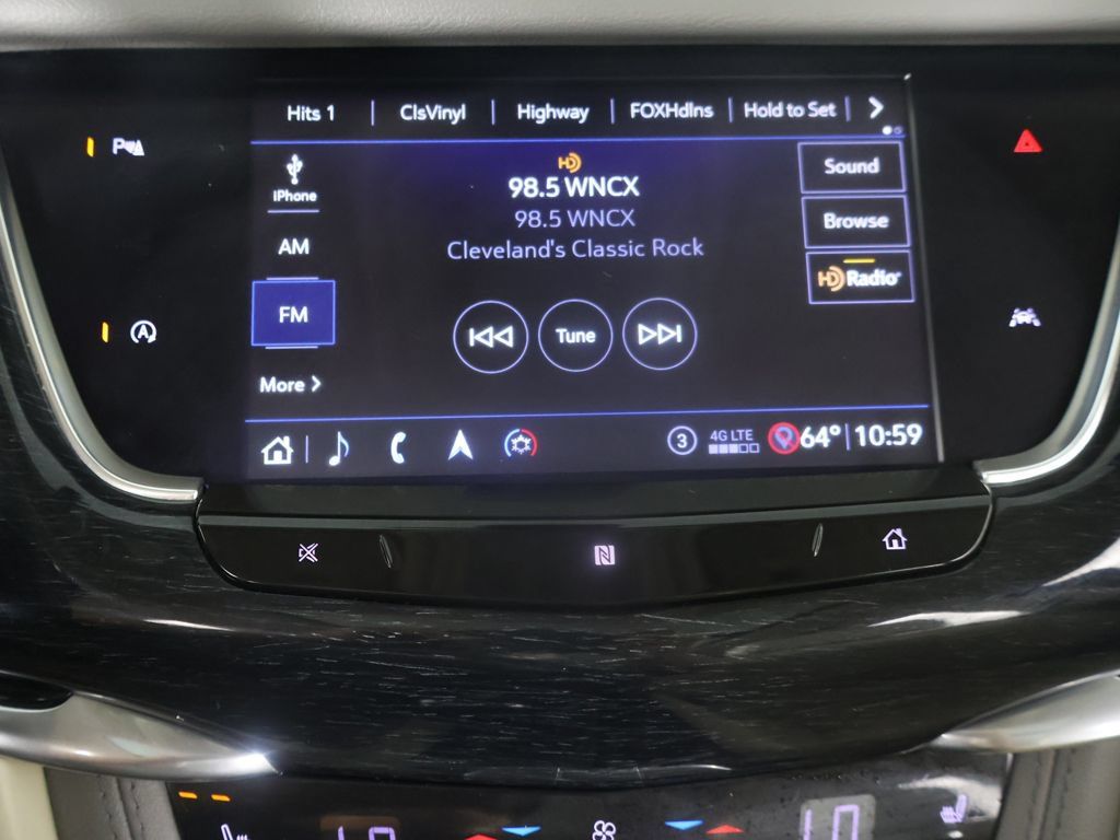 Used 2020 Cadillac XT6 Premium Luxury AWD/4WD image 42
