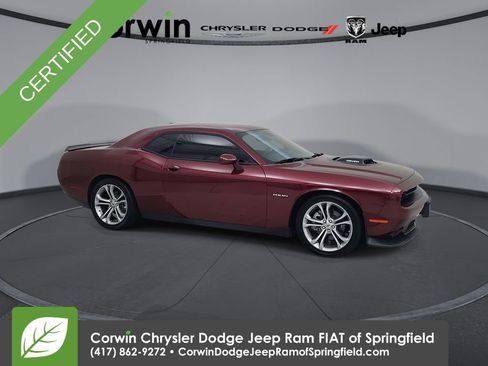 Used 2022 Dodge Challenger R/T w/ Shaker Package RWD image 1