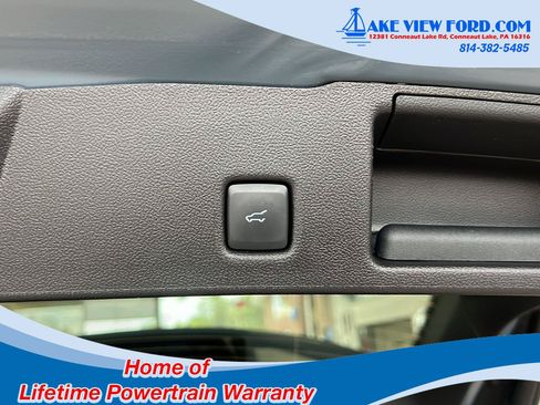 Used 2026 Ford Escape SE w/ PHEV Premium Package FWD image 8