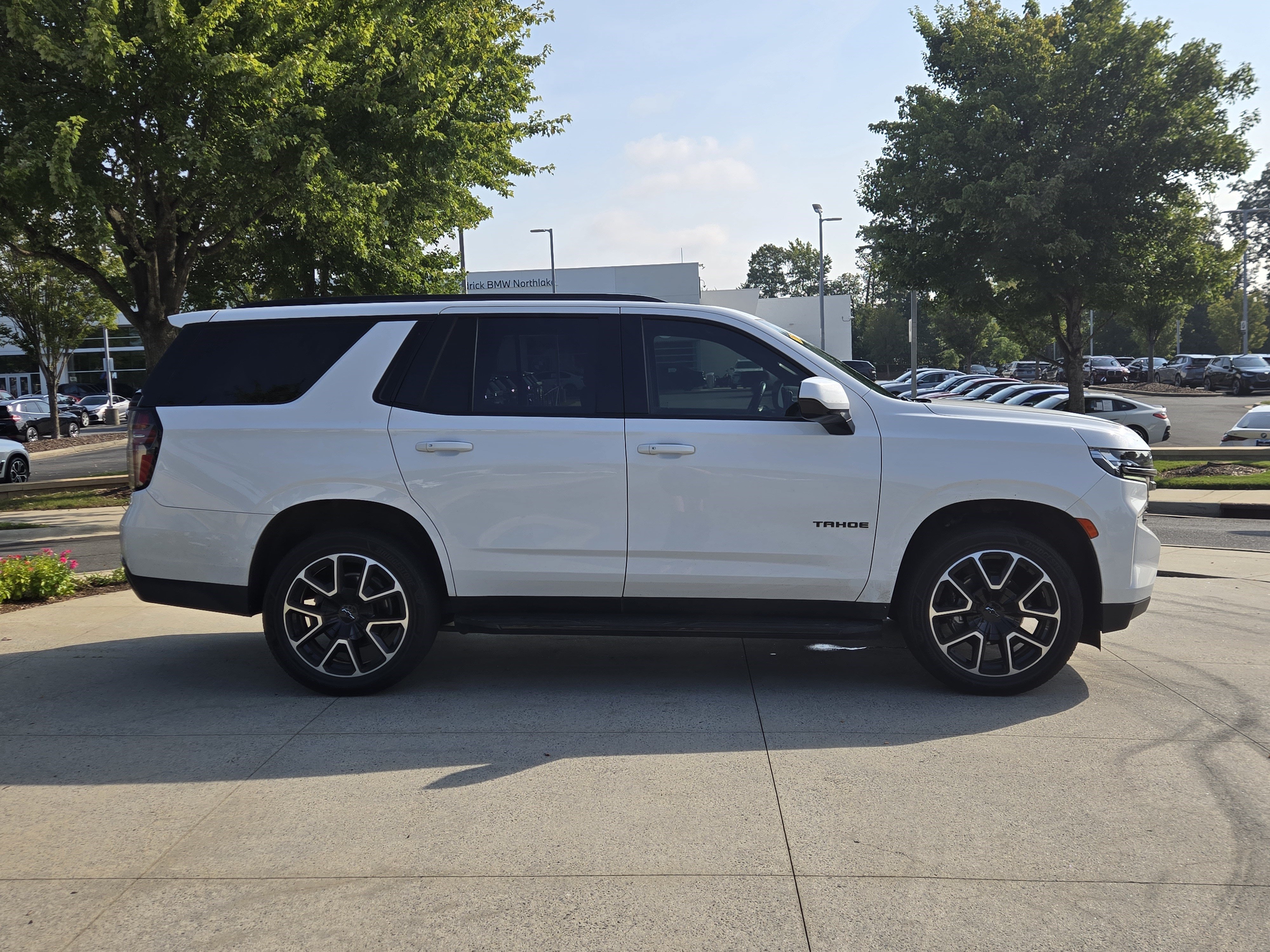 Used 2021 Chevrolet Tahoe RST AWD/4WD image 10