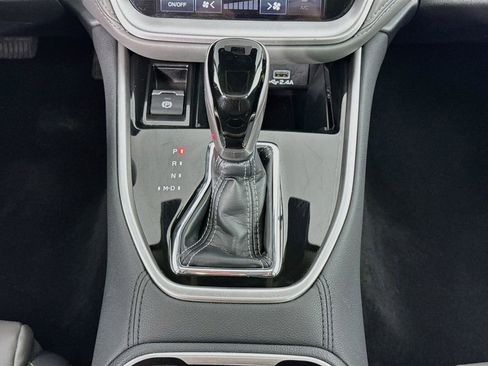 Used 2025 Subaru Outback Onyx Edition AWD/4WD image 41