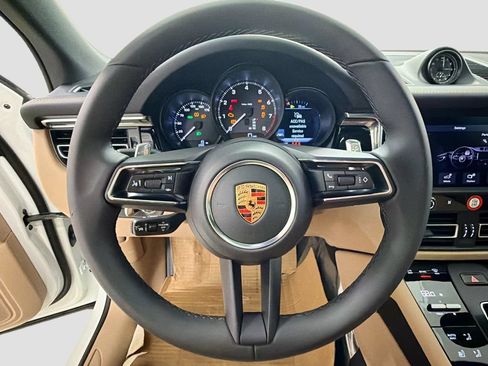New 2026 Porsche Macan AWD/4WD image 12