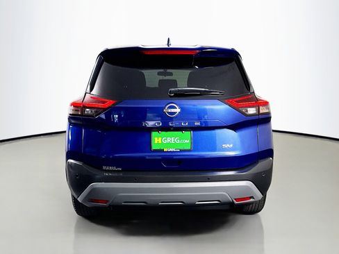 Used 2022 Nissan Rogue SV FWD image 8