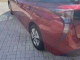 Certified 2018 Toyota Prius Four image 4
