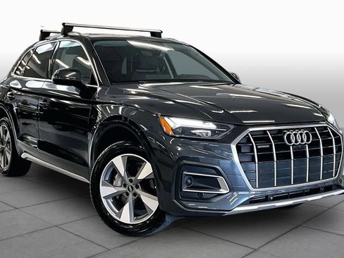 Used 2023 Audi Q5 2.0T Premium Plus w/ Premium Plus Package AWD/4WD image 2