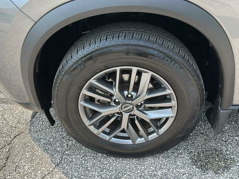 Certified 2023 Nissan Rogue S image 8