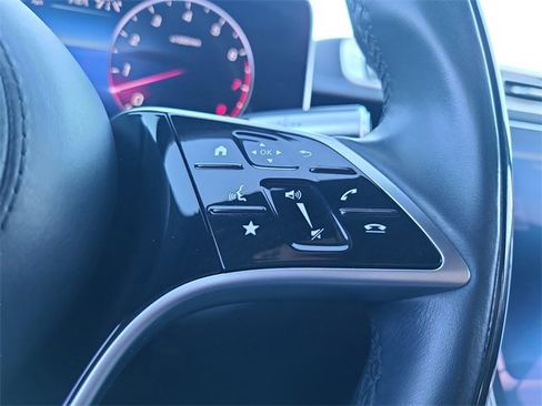 Used 2023 Mercedes-Benz S 500 4MATIC w/ AMG Line image 30