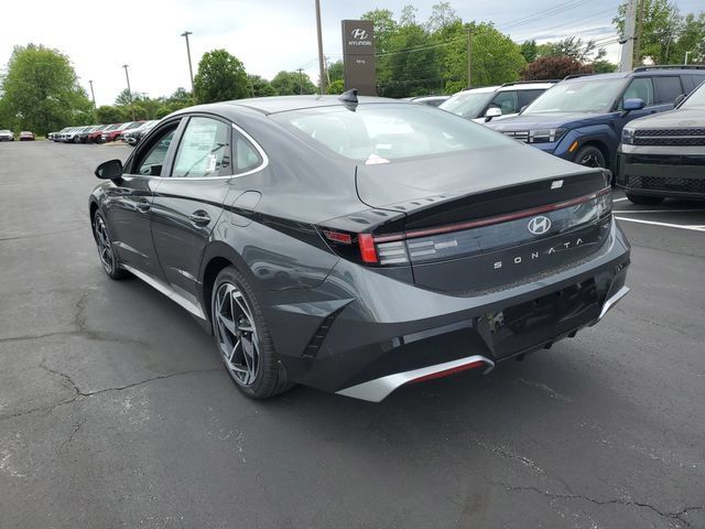 New 2026 Hyundai Sonata SEL AWD/4WD image 3