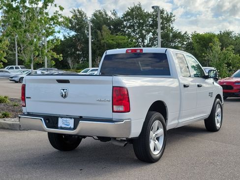 Used 2024 RAM 1500 Classic SLT AWD/4WD image 6