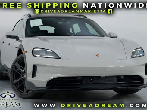 Used 2025 Porsche Taycan 4S w/ Premium Package image 2