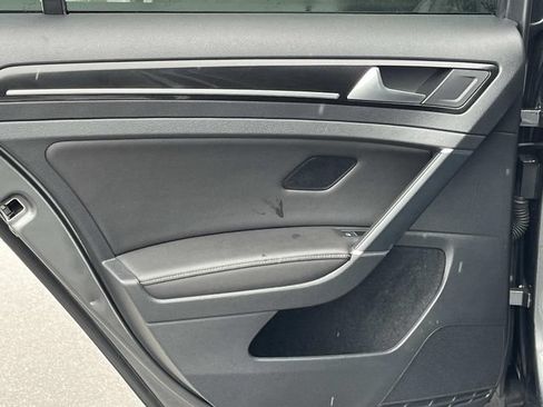 Used 2019 Volkswagen Golf R 4-Door AWD/4WD image 20