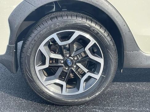 Used 2017 Subaru Crosstrek 2.0i Limited AWD/4WD image 9