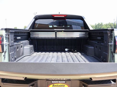 New 2025 Hyundai Santa Cruz Limited image 15